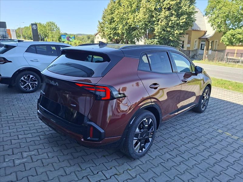 Kia Sportage 1,6 T-GDi 4x4 7DCT GT-LINE - fotka 3 z 6