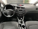 Kia Ceed 1.4 i ČR 1.MAJ.REZERVACE  - náhled 21