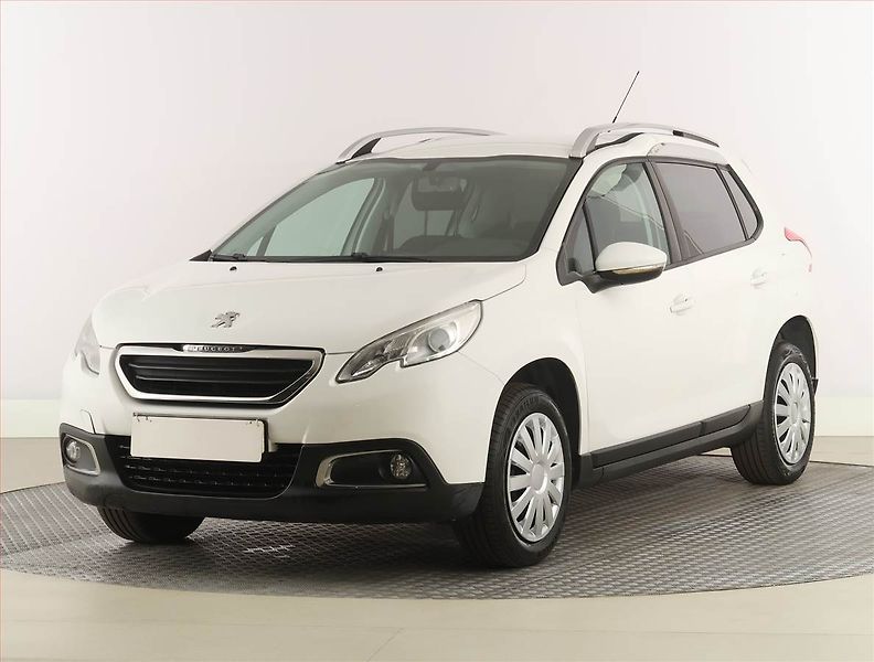 Peugeot 2008 (2014) 1.2 PureTech, Tempomat - fotka 2 z 17