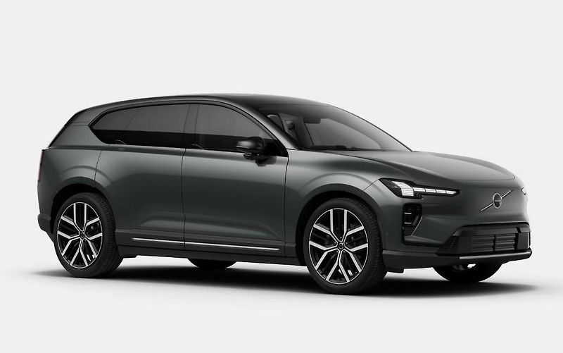 Volvo EX60 (2026) P10 AWD ELECTRIC ULTRA TWIN - fotka 7 z 12