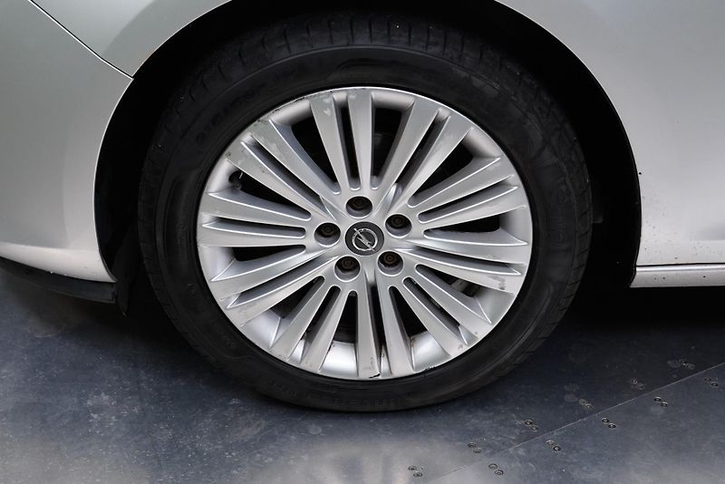 Opel Astra - fotka 10 z 23