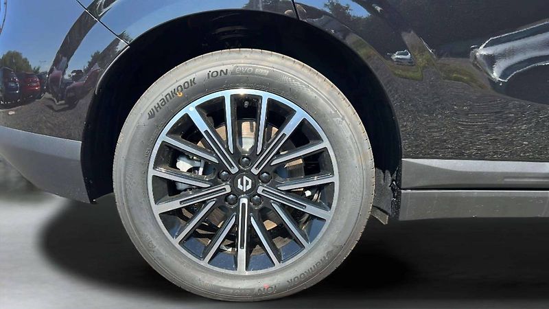 Leapmotor B10 (2026) DESIGN PROMAX baterie 67,1kWh - fotka 29 z 33