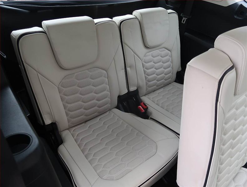 Ford S-MAX (2017) Vignale 2.0 EcoBoost, Automat - fotka 28 z 30
