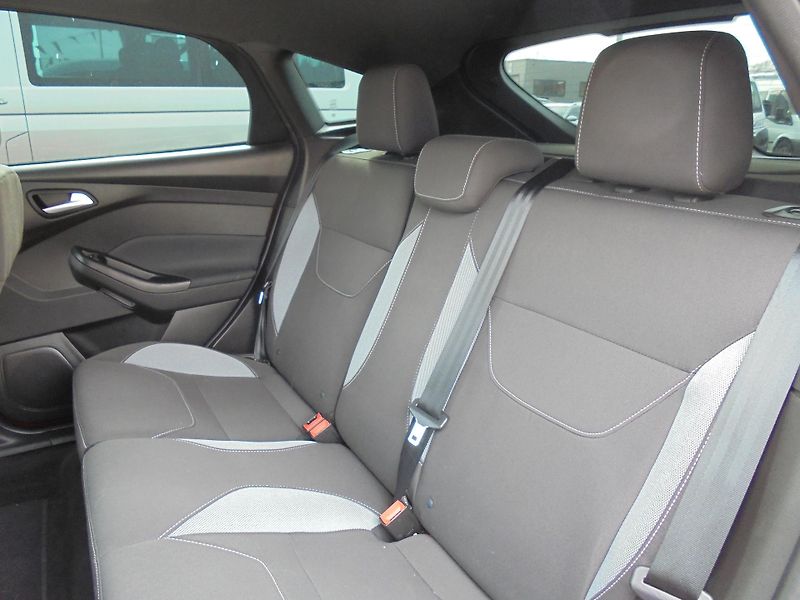 Ford Focus (2017) 2.0 ST- 188kW- 74000 km- KLIMA - fotka 11 z 11