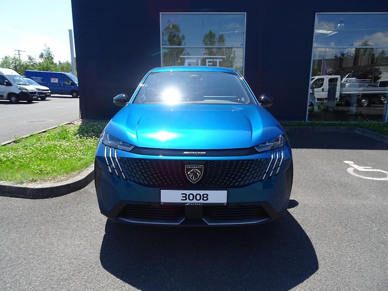 Peugeot 3008 (2025) ALLURE Hybrid 145k e-DCS6 - fotka 9 z 33