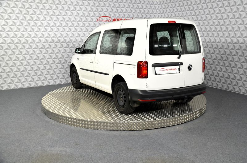 Volkswagen Caddy (2019) 2.0TDi 90kW 4X4 TRENDLINE - fotka 7 z 17