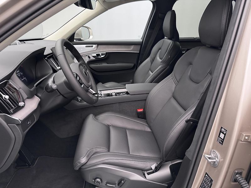 Volvo XC90 (2026) B5 AWD AUT BRIGHT ULTRA 7míst - fotka 3 z 29