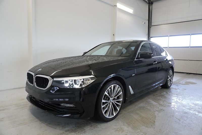 BMW Řada 5 530 D SPORTLINE AUTOMAT - fotka 1 z 28