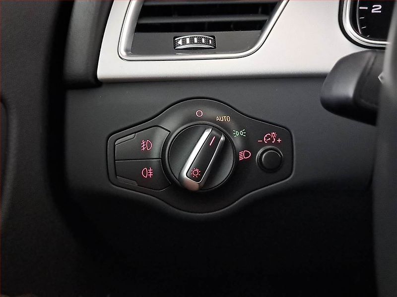 Audi A5 (2015) S-Line 2.0 TDI, 4X4, Automat - fotka 19 z 20