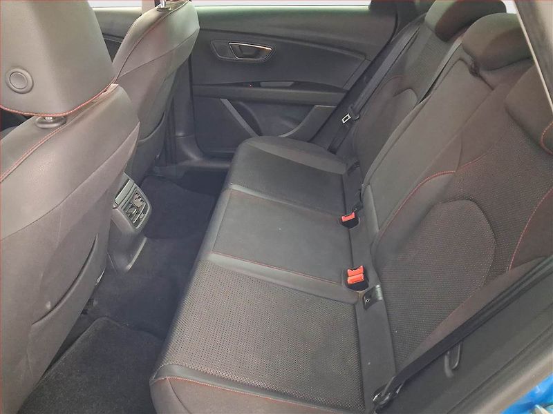 Seat Leon (2014) 1.4 TSI, Tempomat - fotka 10 z 17