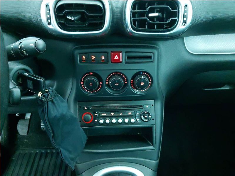 Citroën C3 Picasso (2017) 1.6 BlueHDi, Tempomat - fotka 12 z 17