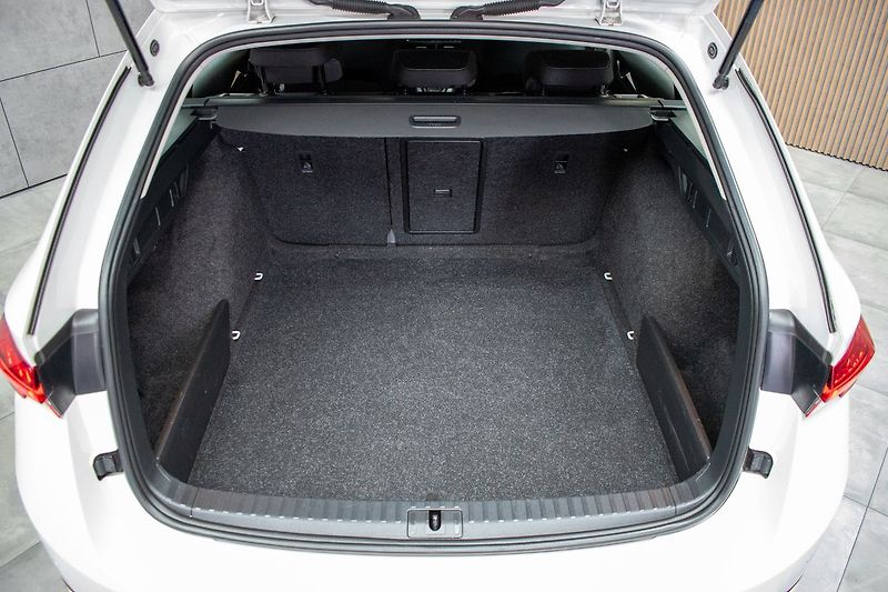 Škoda Octavia 2.0 TDI 110kW AMBITION+*ČR*1.M - fotka 33 z 36