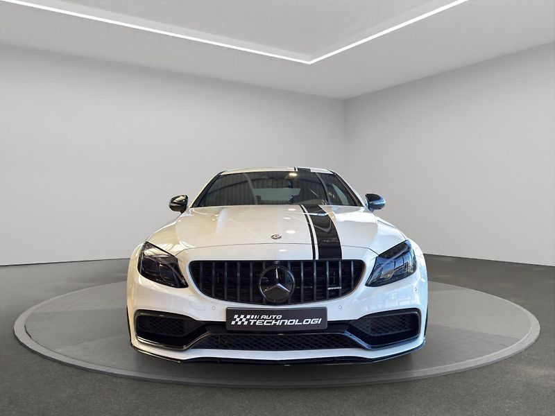 Mercedes-Benz Třídy C (2017) Mercedes-AMG C 63 S kupé Editi - fotka 2 z 21