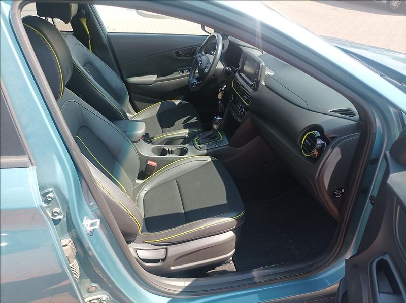 Hyundai Kona 1,6 Premium AUT. - fotka 10 z 21