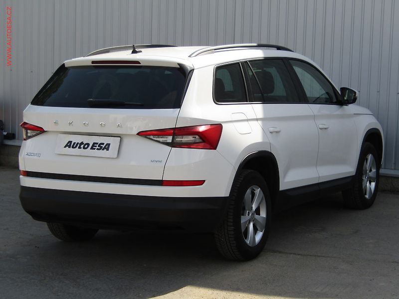 Škoda Kodiaq (2021) 2.0 TDi 4x4, ČR, Ambition - fotka 4 z 21