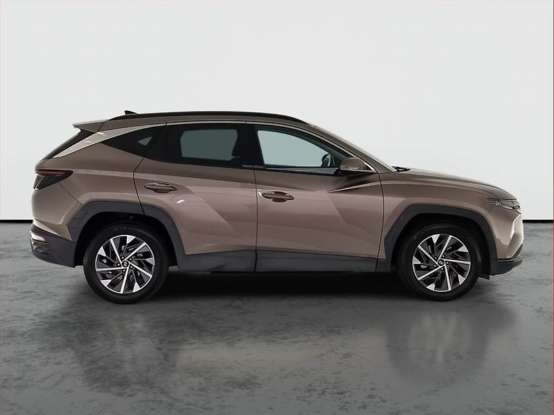 Hyundai Tucson (2021) 1.6 T-GDI - fotka 6 z 20