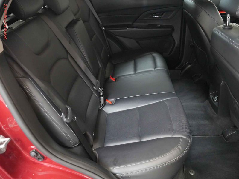 SsangYong Korando (2023) 1.5TGI-D 4x4, 1.maj,ČR - fotka 11 z 27