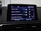 Peugeot 5008 1,5 HDi 96kW AT Allure PANO.7m - náhled 15