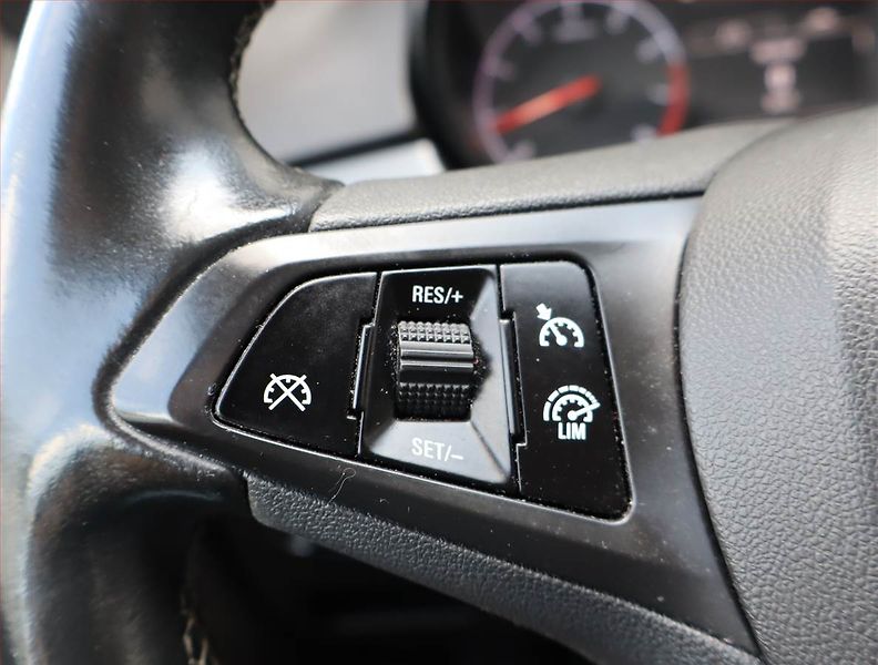 Opel Corsa (2017) 1.2, Serv.kniha, Tempomat - fotka 15 z 17