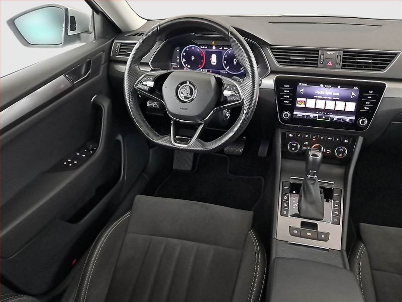 Škoda Superb (2022) Style 2.0 TDI - fotka 7 z 21