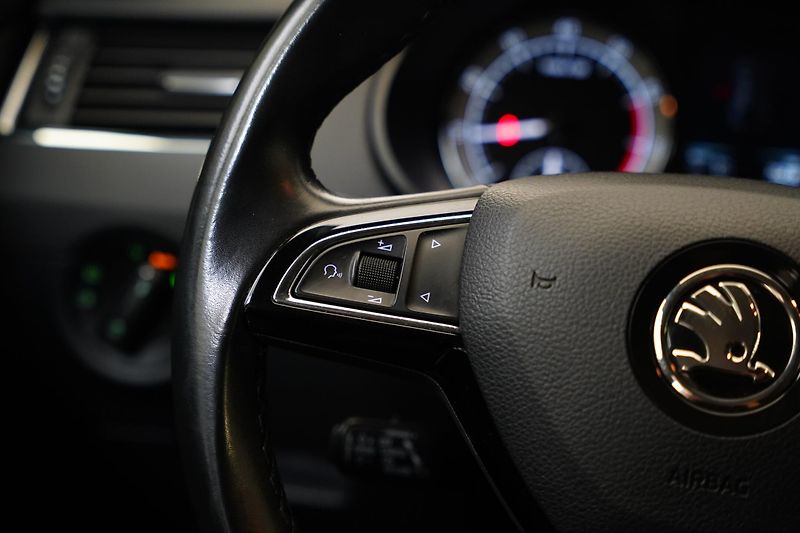 Škoda Octavia - fotka 16 z 27