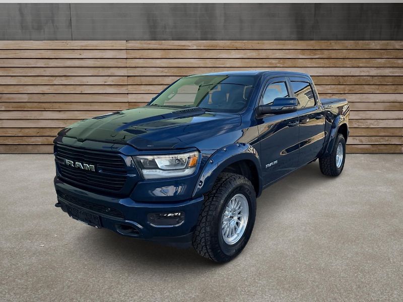 Dodge RAM (2024) +LARAMIE+OFFROAD PAKET+ - fotka 7 z 26