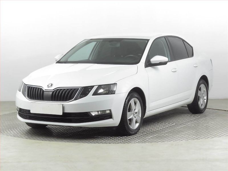 Škoda Octavia (2017) Ambition 1.4 TSI, Tempomat - fotka 2 z 15