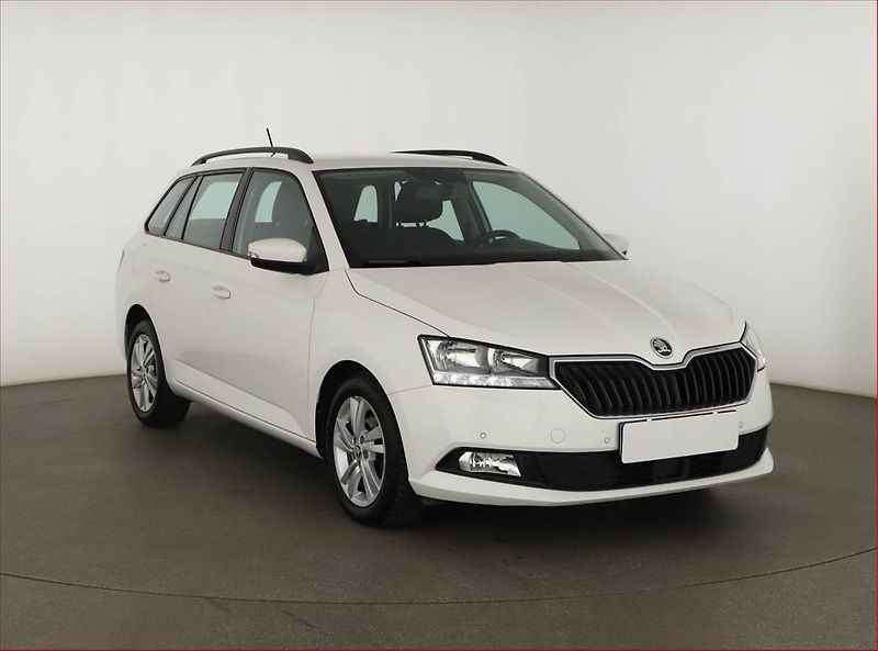 Škoda Fabia (2021) Ambition 1.0 TSI, ČR,1.maj - fotografie inzerátu