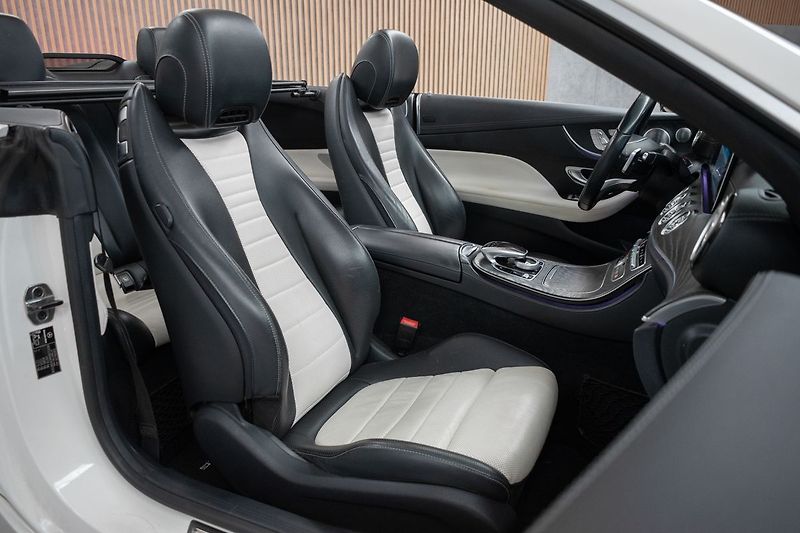 Mercedes-Benz Třídy E E400 AMG*4MATIC*AIRMATIC* - fotka 16 z 36