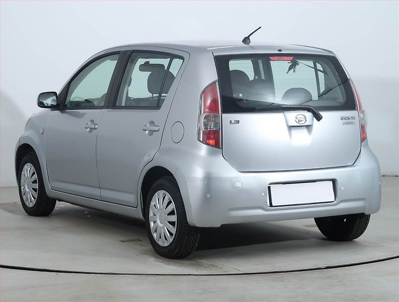 Daihatsu Sirion (2006) 1.3, po STK, levný provoz - fotka 4 z 16