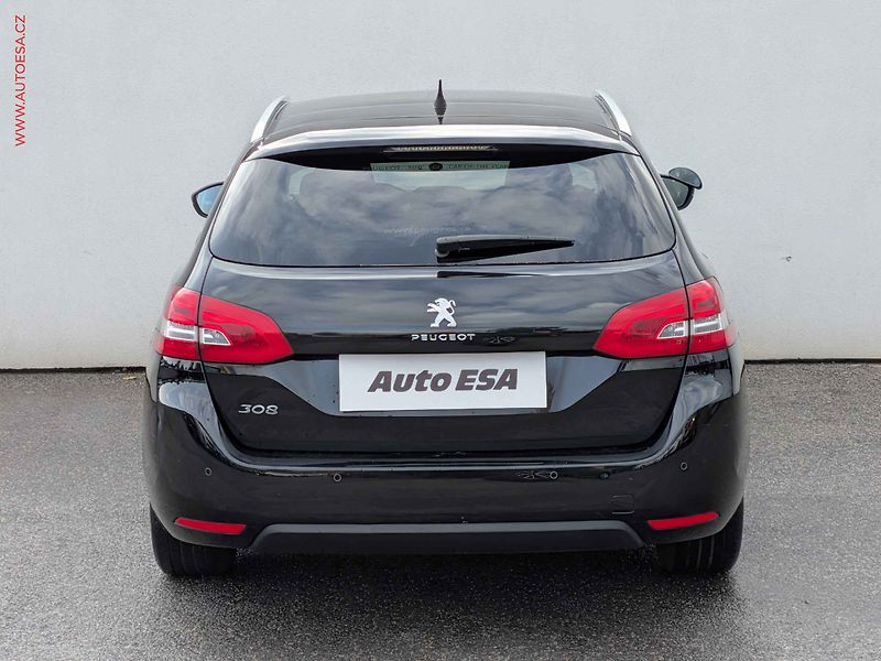 Peugeot 308 (2014) 1.2PT, LED, panor - fotka 5 z 17