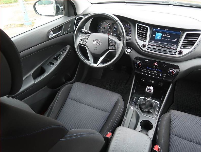 Hyundai Tucson (2016) 1.7 CRDi, Serv.kniha, Navi - fotka 7 z 19