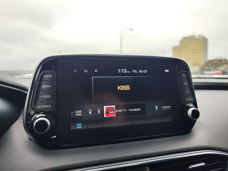 Hyundai Santa Fe 2.2 CRDI/147kW PRM LUX PNM 4x4 - fotka 23 z 40