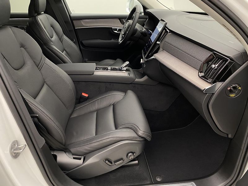 Volvo XC90 (2026) T8 AWD Plug-in BRIGHT PLUS 7m - fotka 25 z 83