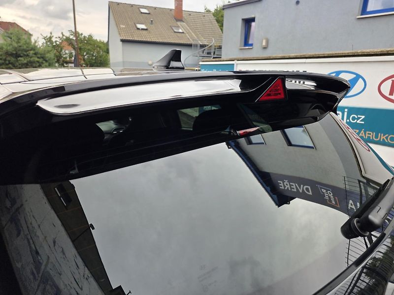Hyundai i30 2.0-N-206kw-LIMIT EDICE 25ks - fotka 8 z 40