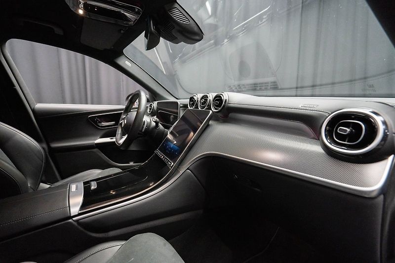 Mercedes-Benz GLC 300 de 4M AMG Distronic DIGI - fotka 13 z 21
