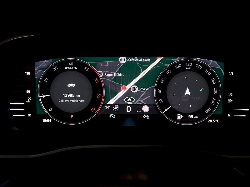 Škoda Octavia (2025) EXCLUSIVE 2.0TDI 110KW DSG MAT - fotka 10 z 41