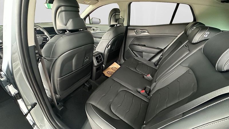 Kia Sportage (2026) NQ5 1,6 T-GDi GPF 4x2 7DCT BLA - fotka 5 z 14