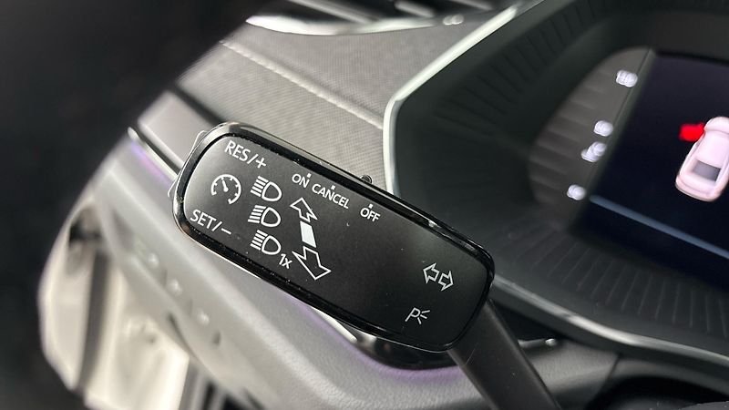 Škoda Octavia 2.0 TDI Style - fotka 14 z 25