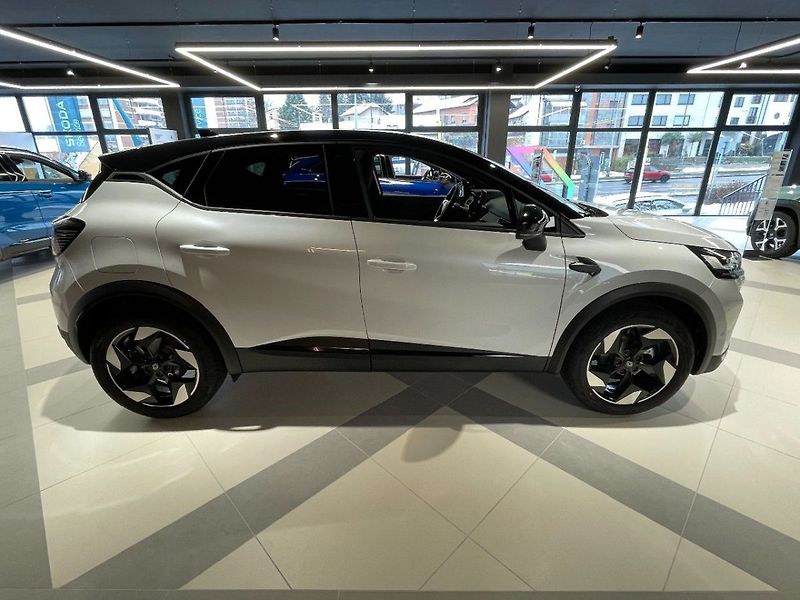 Renault Captur techno TCe90 IHNED - fotka 4 z 10