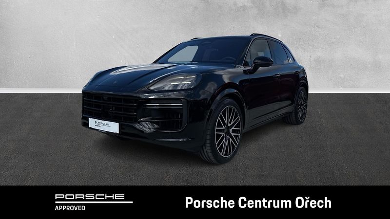 Porsche Cayenne Turbo E-Hybrid - fotografie inzerátu