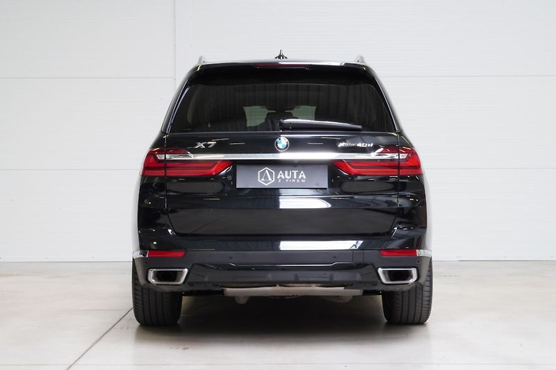 BMW X7 Xdrive40d,1MAJ,ČR,DPH,Tažné - fotka 7 z 45