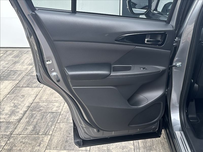 Mitsubishi Eclipse Cross 2,2 DI-D 148PS  Spirit+ A/T 4x - fotka 15 z 54