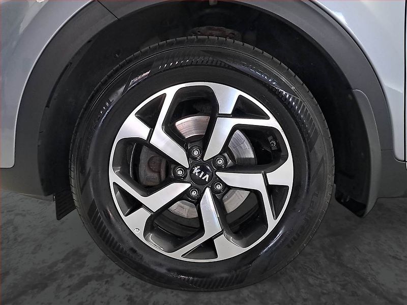 Kia Sportage (2021) 1.6 T-GDI, 4X4, Automat, ČR - fotka 15 z 22
