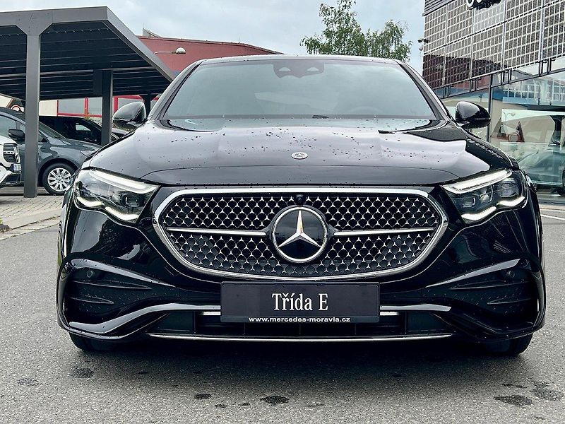 Mercedes-Benz Třídy E (2025) 450 d 4MATIC Linie AMG - fotka 8 z 31