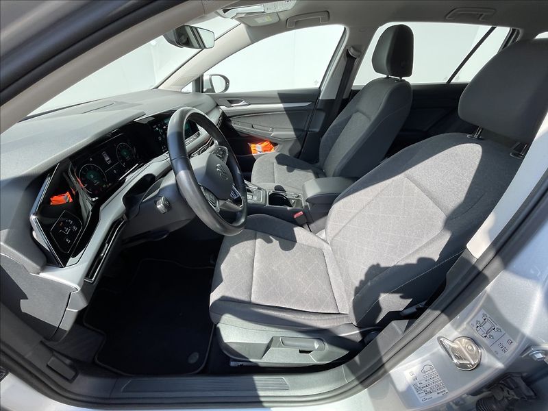 Volkswagen Golf Variant 1,5 eTSI DSG Life Kamera+KESSY - fotka 4 z 23