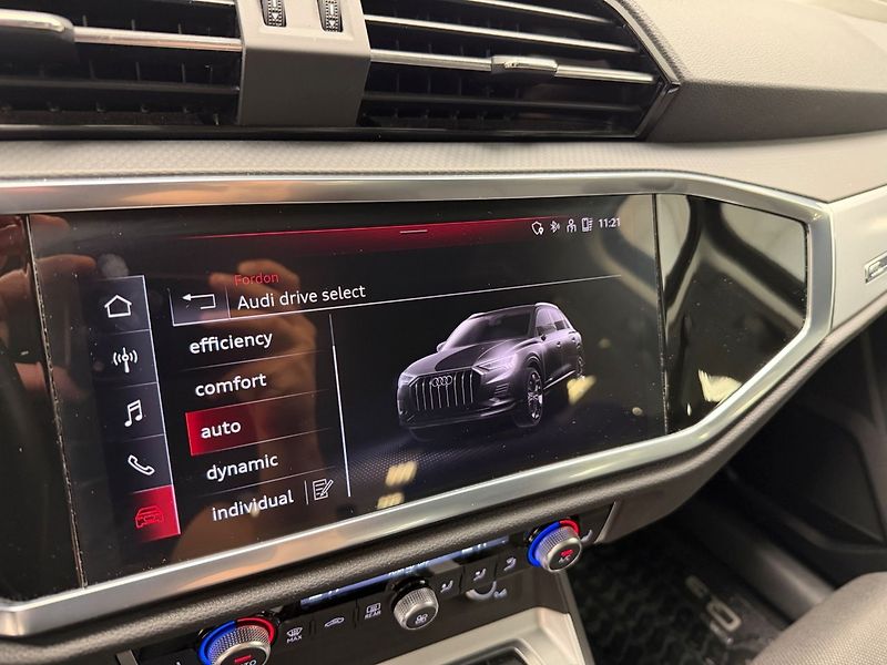 Audi Q3 35TFSI Matrix Kam NezTop Taž - fotka 12 z 20