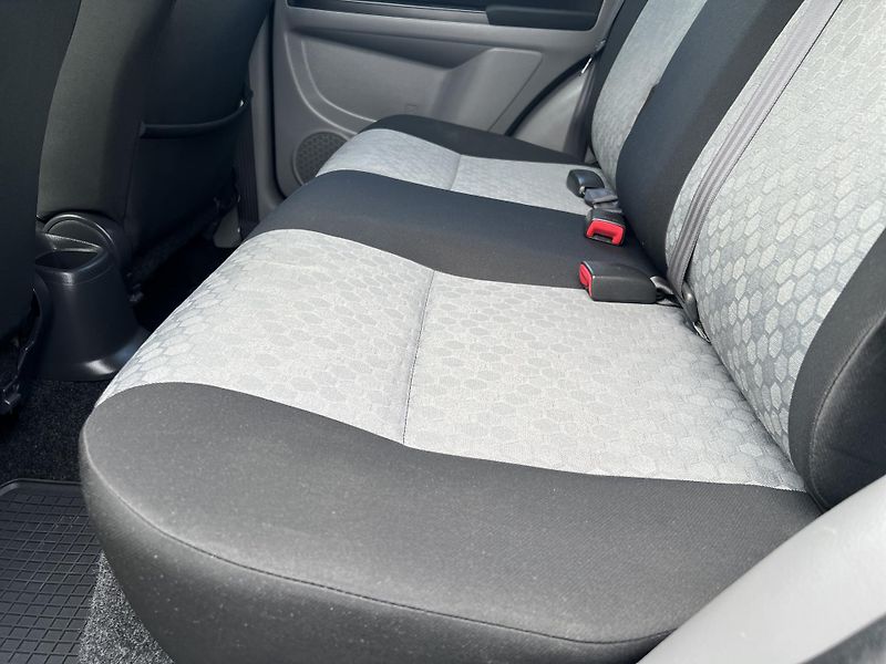 Suzuki SX4 1.6i 4x2 KLIMATIZACE TAŽNÉ - fotka 20 z 33