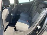 Opel Astra (2020) 1.2 T, LED, navi, kamera - náhled 10