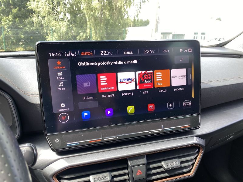 Cupra Formentor (2024) 2,0 TSI 4Drive DSG - fotka 13 z 37